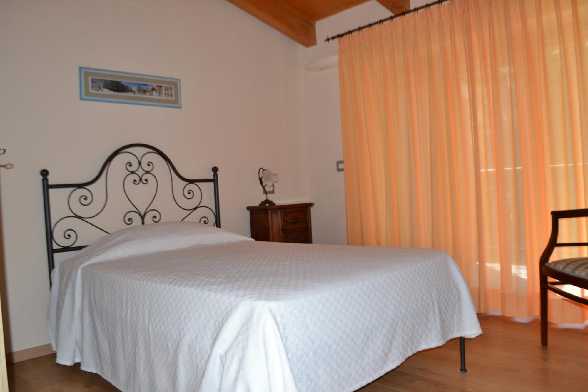 B&B Spring Perugia Pokoj fotografie